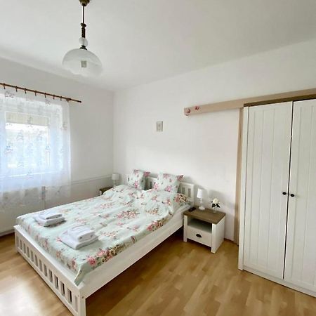 Apartmán Markéta Apartman Bystrice  Kültér fotó